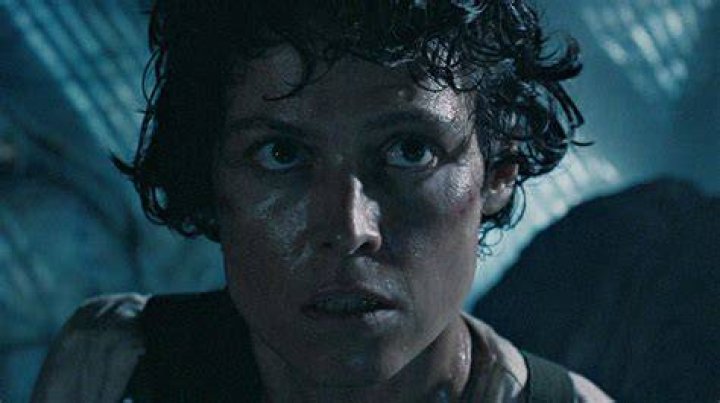 Sigourney Weaver photo