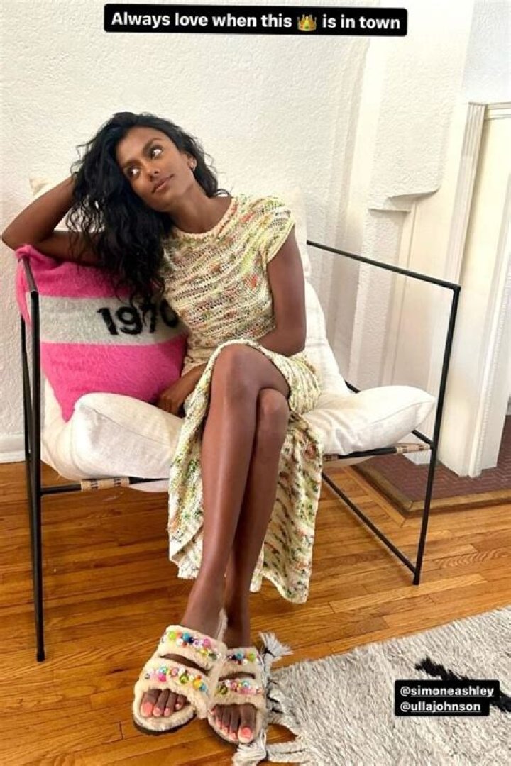 Simone Ashley makes things Instagram official with Tino Klein! Relationship timeline Simone Ashley makes things Instagram official with Tino Klein! Relationship timeline