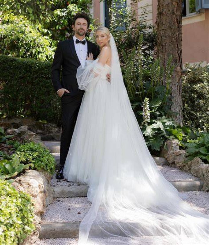Stassi Schroeder and Husband Beau Clark welcomed their second child! Stassi Schroeder and Beau Clark have welcomed their second child
