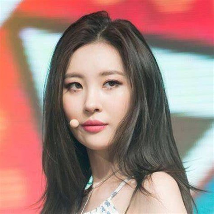 Sunmi - Age, Family, Bio