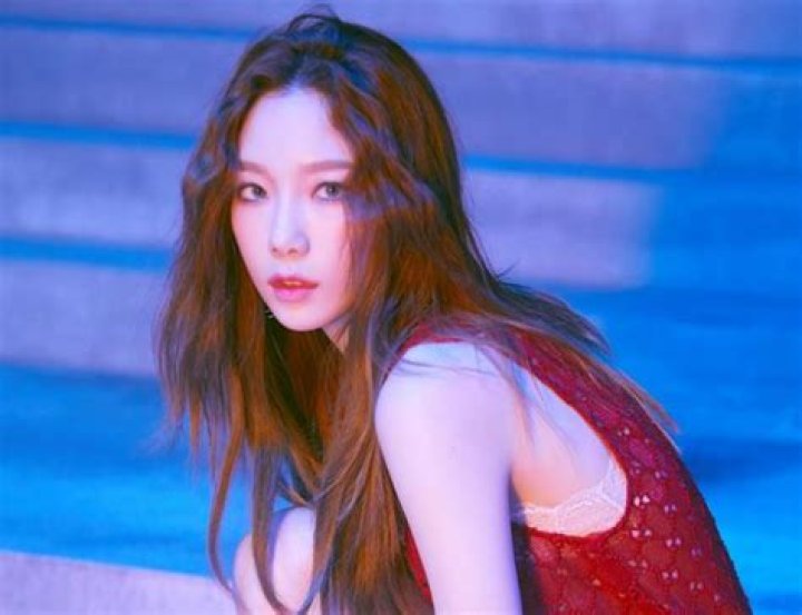 Taeyeon Bio (Wiki) 