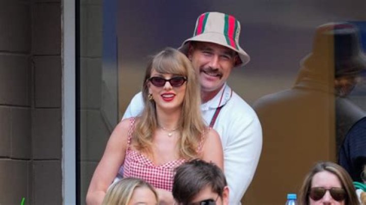 Taylor Swift's Scottish Fold cat named Olivia Benson