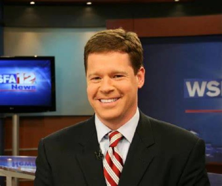  The journalist Mark Bullock works as a primary news anchor on WSFA 12 News.