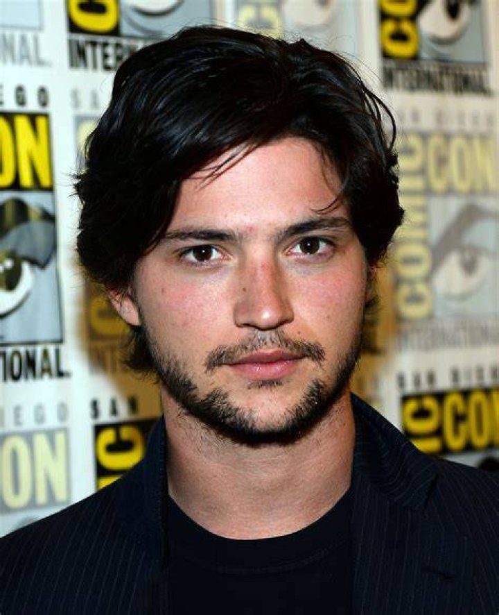 Thomas McDonell photo 3