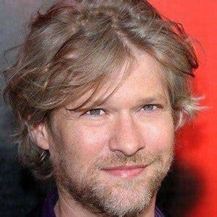 Todd Lowe - Age, Family, Bio