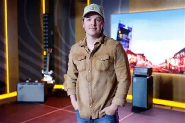 Travis Denning Bio (Wiki) 