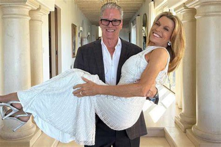 Vanna White is dating John Donaldson.