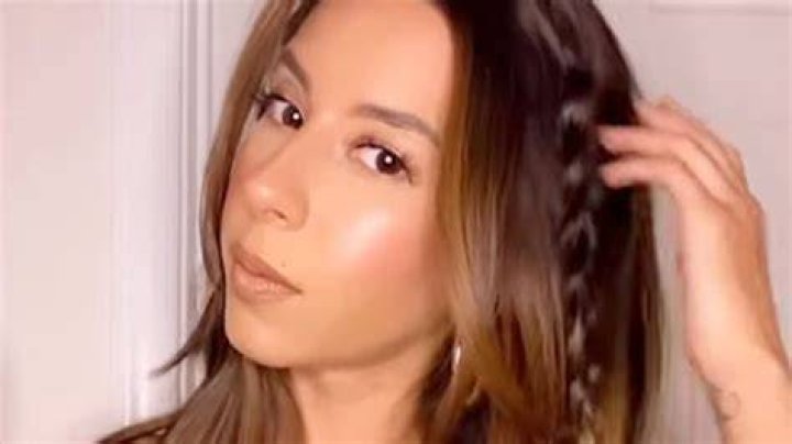 Vee Rivera Breaks Down In Tears In Heartstring-Pulling Update