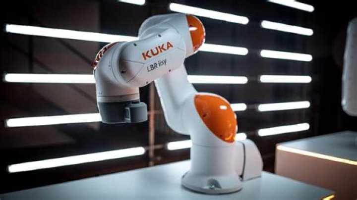 What’s Kuka mean?