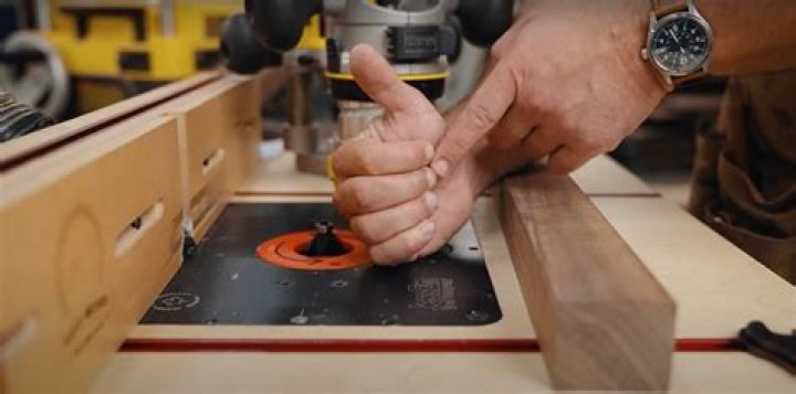Which way should a router table be fed?
