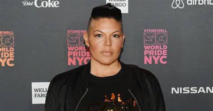 Who is non-binary actor Sara Ramirez&rsquo;s husband, Ryan DeBolt? Know about their wedding, his age, net worth and biography