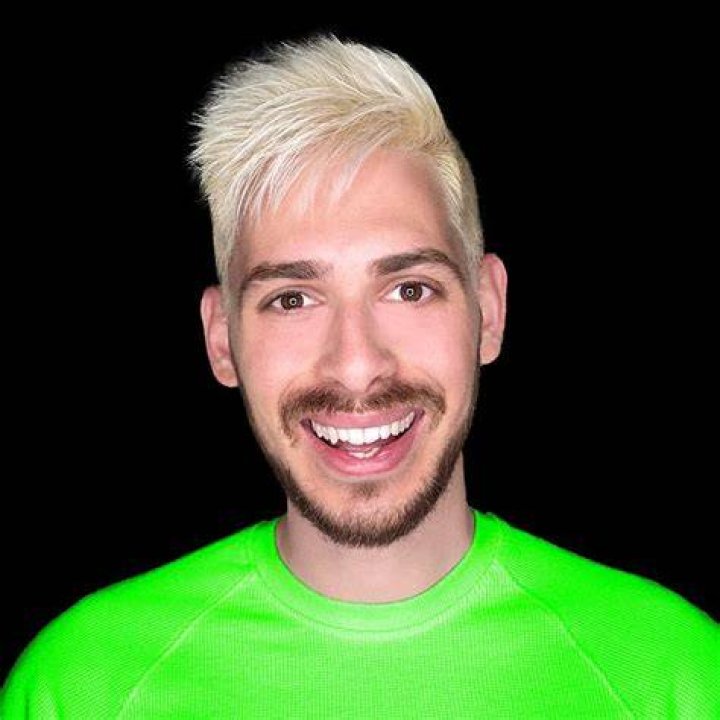 Wigofellas Bio (Wiki) 
