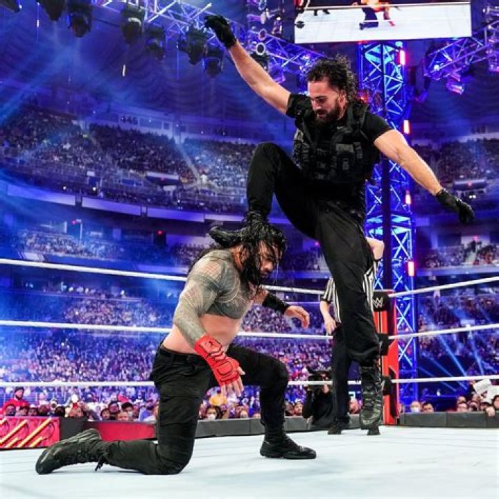 Wrestler Seth Rollins regained Universal Championship at SummerSlam! Who is his girlfriend? Wrestler Seth Rollins regained Universal Championship at SummerSlam! Who is his girlfriend?