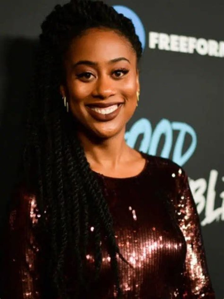 Zuri Adele Bio (Wiki) 